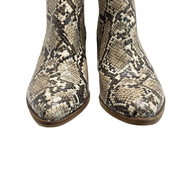 Chinese Laundry Womens Size 7 Snake Print Boot Bootie Slip On Pointed Toe - Picture 5 of 11